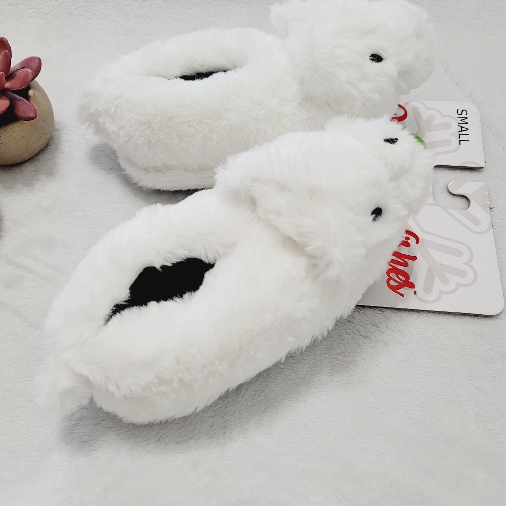 💕 NWT Winter Wishes White Kid's Slippers Size Small Unisex - Picture 3 of 9